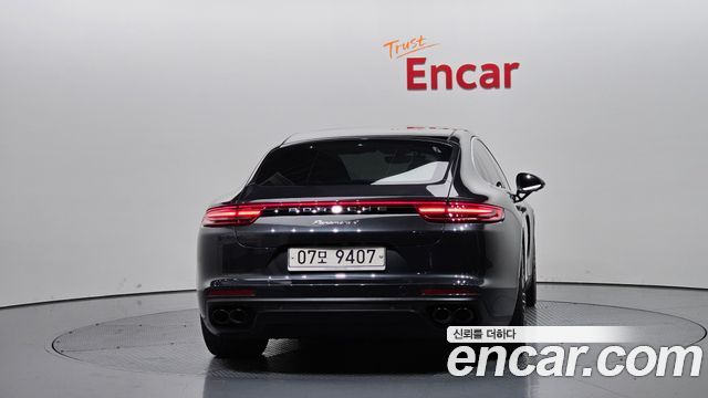 Porsche Panamera (971) 3.0 AWD 2018 — фото 4