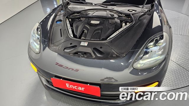 Porsche Panamera (971) 3.0 AWD 2018 — фото 6