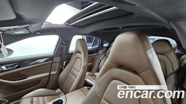 Porsche Panamera (971) 3.0 AWD 2018 — фото 19