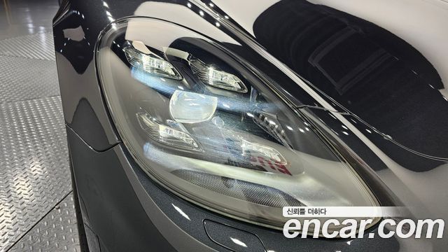 Porsche Panamera (971) 3.0 AWD 2018 — фото 22