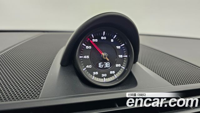 Porsche Panamera (971) 3.0 AWD 2018 — фото 30