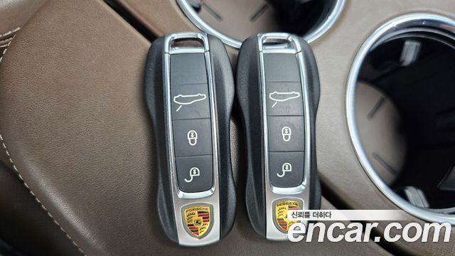 Porsche Panamera (971) 3.0 AWD 2018 — фото 32