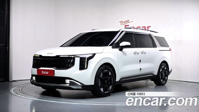Kia Carnival (IV) Gasoline 9-Seater Signature 2025 — фото 1