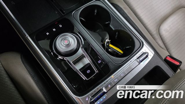 Kia Carnival (IV) Gasoline 9-Seater Signature 2025 — фото 9