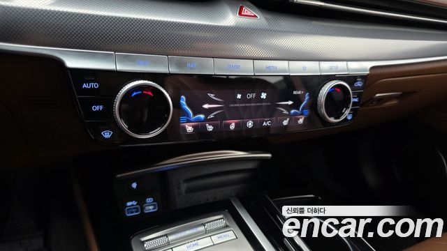 Genesis G80 (RG3) Gasoline 2.5 Turbo AWD 2022 — фото 19