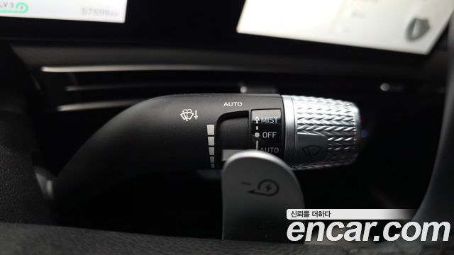 Genesis GV60 Standard 2022 — фото 19