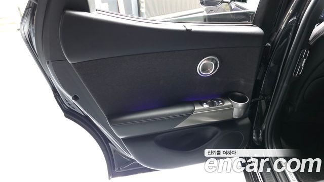 Genesis GV60 Standard 2022 — фото 25