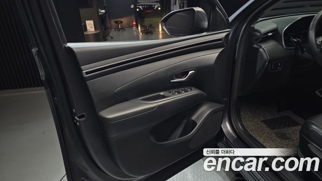 Hyundai Tucson Hybrid (NX4) Premium 2WD 2021 — фото 24