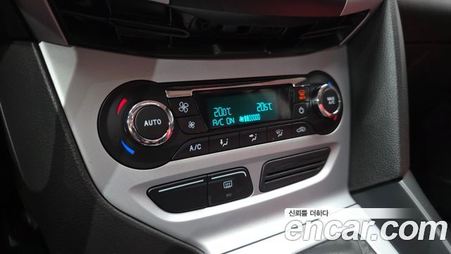 Ford Focus 2.0 Diesel Sport Hatchback 3rd 2014 — фото 17
