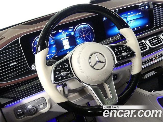 Mercedes-Benz GLS-Class (X167) Maybach GLS600 4MATIC Manufakur 2023 — фото 10