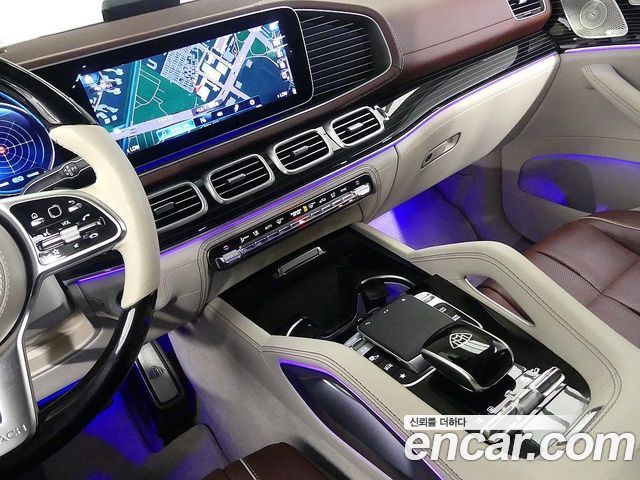 Mercedes-Benz GLS-Class (X167) Maybach GLS600 4MATIC Manufakur 2023 — фото 15