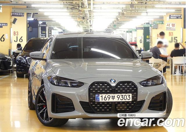 BMW 4 Series (G22) 420i M Sport Pro Gran Coupe 2025 — фото 3