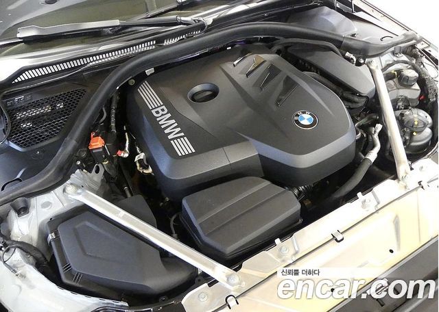 BMW 4 Series (G22) 420i M Sport Pro Gran Coupe 2025 — фото 6
