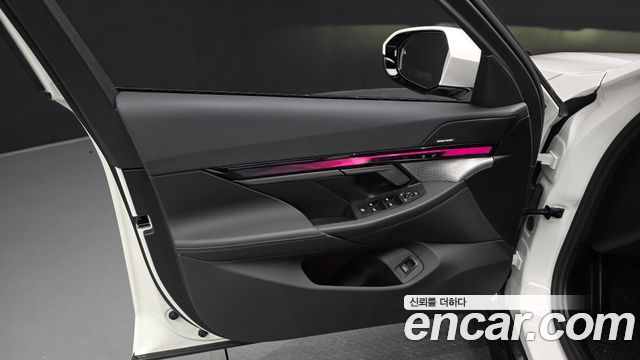 BMW 5 Series (G60) 520i Special Edition 2025 — фото 24