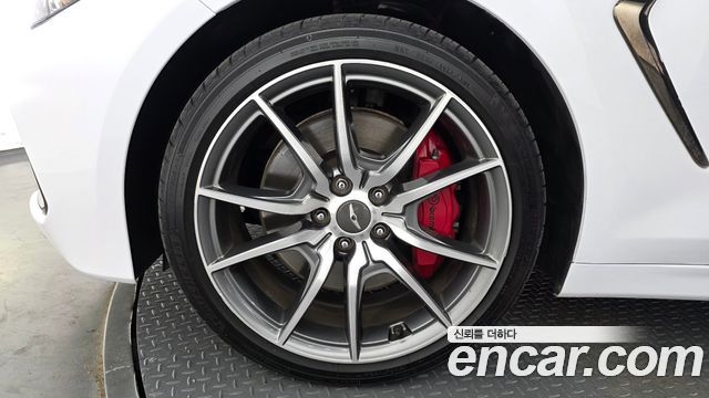 Genesis G70 2.0T AWD Sport Package 2019 — фото 5