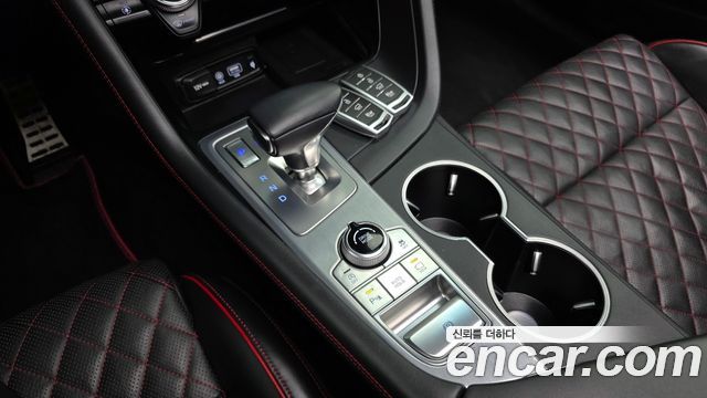 Genesis G70 2.0T AWD Sport Package 2019 — фото 9