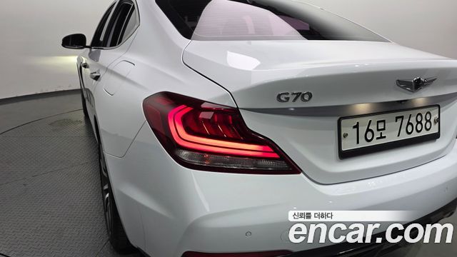 Genesis G70 2.0T AWD Sport Package 2019 — фото 23