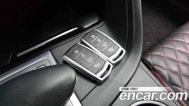 Genesis G70 2.0T AWD Sport Package 2019 — фото 34