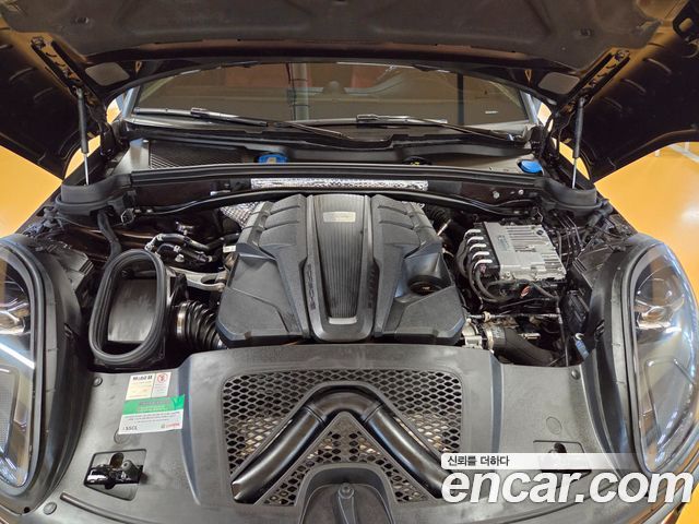 Porsche Macan 2.9 GTS 95B 2020 — фото 6