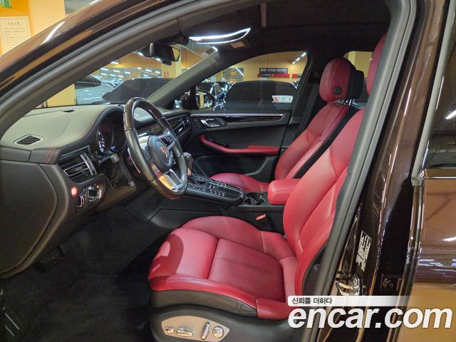 Porsche Macan 2.9 GTS 95B 2020 — фото 10