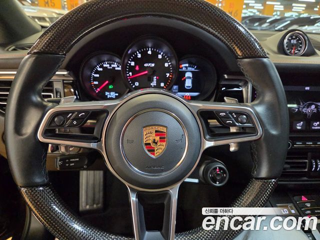 Porsche Macan 2.9 GTS 95B 2020 — фото 18