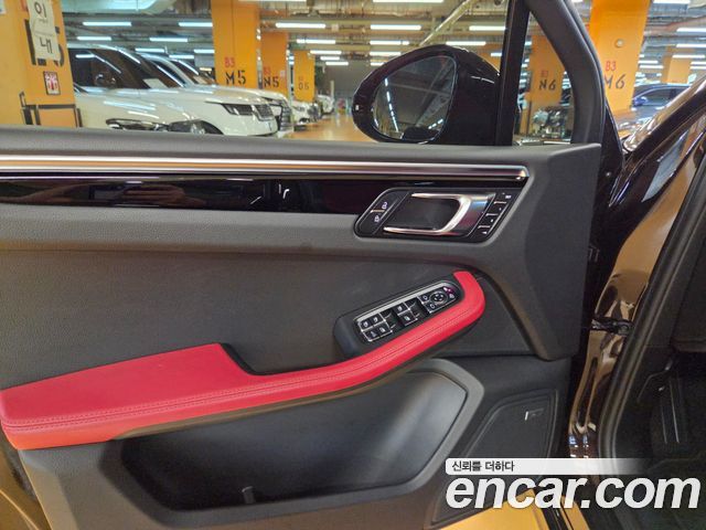 Porsche Macan 2.9 GTS 95B 2020 — фото 24