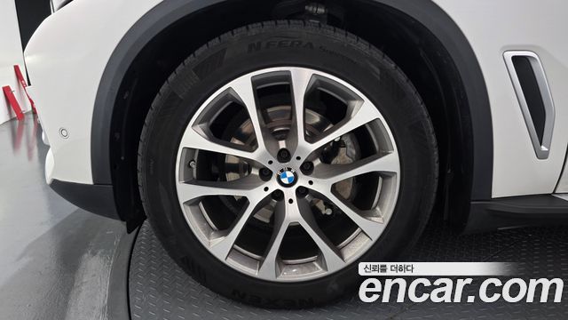 BMW X5 (G05) xDrive 30d xLine 2020 — фото 5