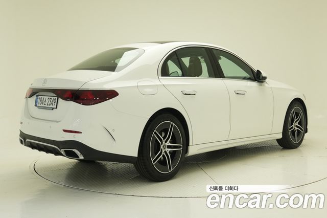 Mercedes-Benz E-Class (W214) E200 AMG Line 2026 — фото 2