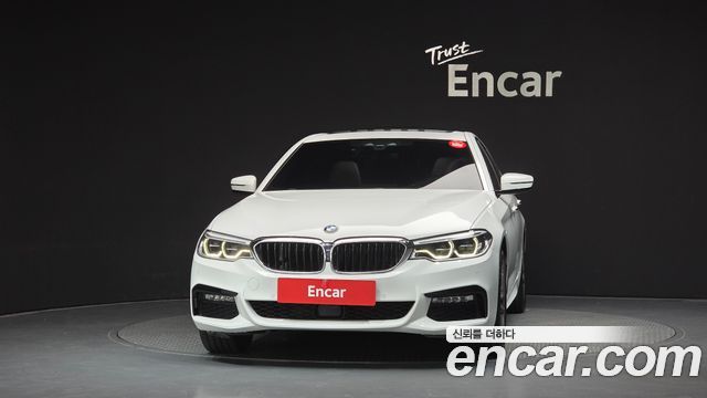 BMW 5 Series (G30) 520d xDrive M Sport Package Plus 2017 — фото 3