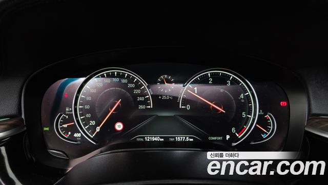 BMW 5 Series (G30) 520d xDrive M Sport Package Plus 2017 — фото 8