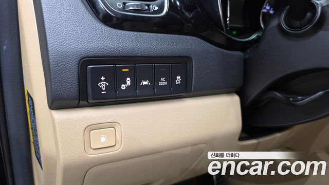 Kia Carnival 7-Seater Hi-Limousine President 2019 — фото 16