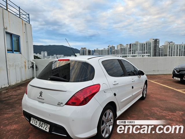 Peugeot 308 1.6 e-HDi Sportium 1st 2014 — фото 4