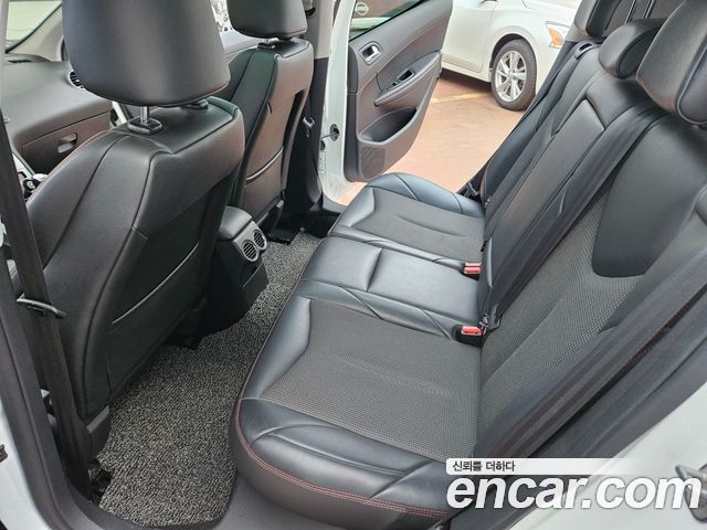 Peugeot 308 1.6 e-HDi Sportium 1st 2014 — фото 18