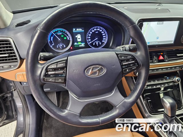 Hyundai Grandeur Hybrid (IG) Exclusive Special 2019 — фото 16