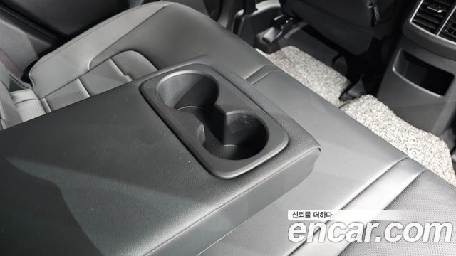 Kia Sportage Hybrid (V) HEV 1.6 2WD Signature 2025 — фото 32