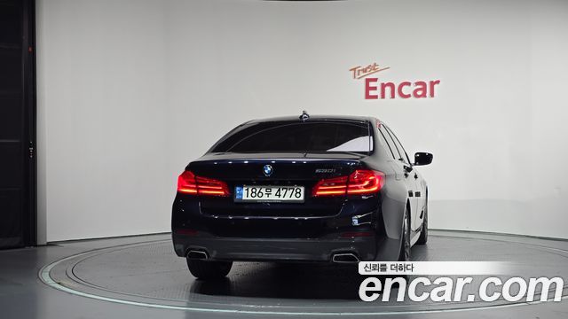 BMW 5 Series (G30) 530i M Sport Package Plus 2018 — фото 4
