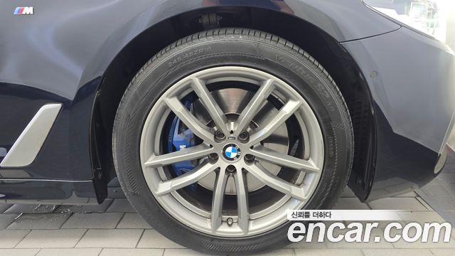 BMW 5 Series (G30) 530i M Sport Package Plus 2018 — фото 21