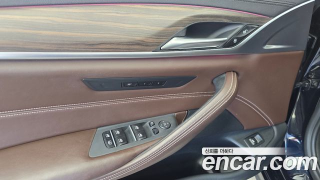 BMW 5 Series (G30) 530i M Sport Package Plus 2018 — фото 29