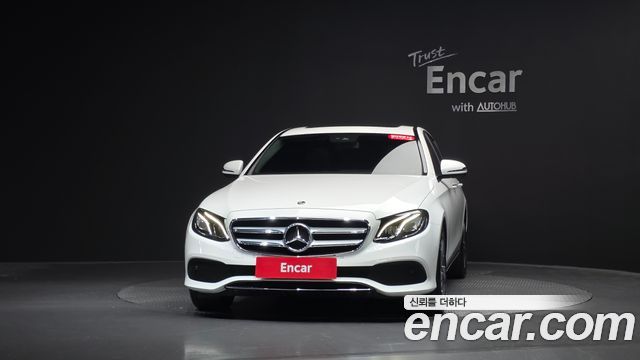 Mercedes-Benz E-Class (W213) E300 Avantgarde 2019 — фото 3