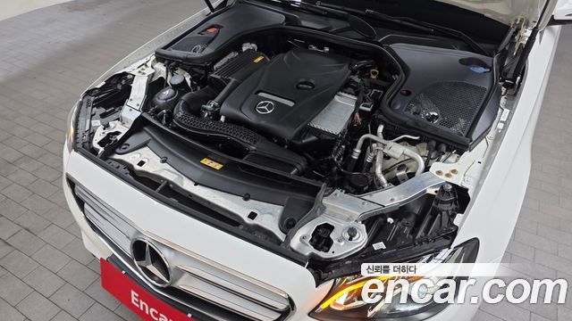 Mercedes-Benz E-Class (W213) E300 Avantgarde 2019 — фото 6