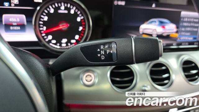 Mercedes-Benz E-Class (W213) E300 Avantgarde 2019 — фото 9