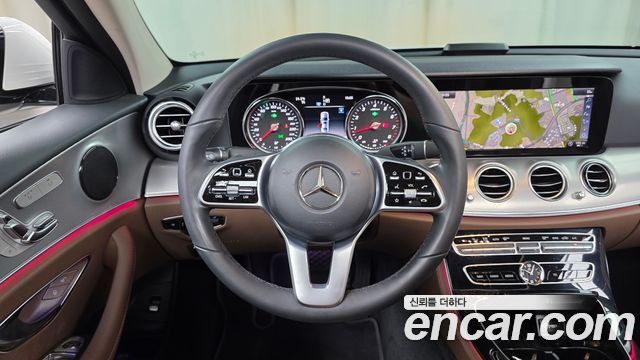 Mercedes-Benz E-Class (W213) E300 Avantgarde 2019 — фото 14
