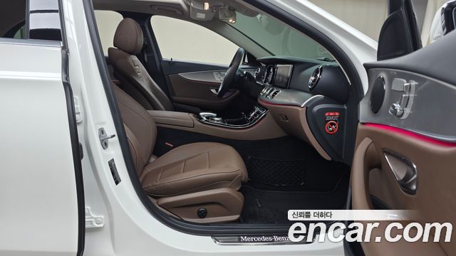 Mercedes-Benz E-Class (W213) E300 Avantgarde 2019 — фото 26