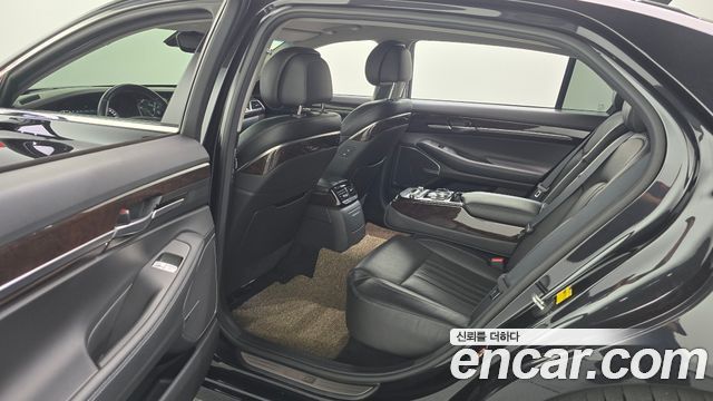 Genesis EQ900 3.8 GDI AWD Premium Luxury 2018 — фото 12