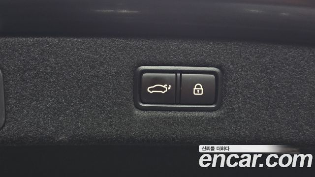 Genesis EQ900 3.8 GDI AWD Premium Luxury 2018 — фото 18
