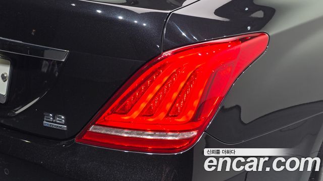 Genesis EQ900 3.8 GDI AWD Premium Luxury 2018 — фото 23