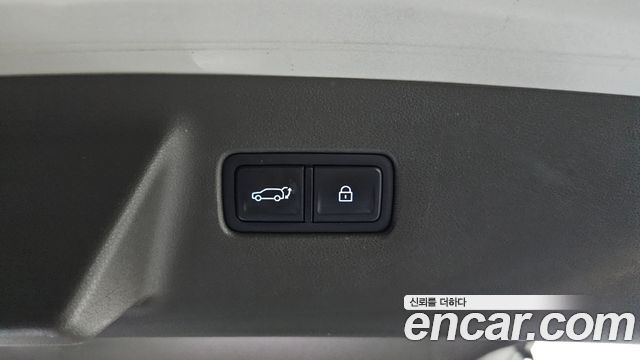 Hyundai Santa Fe (MX5) HEV 1.6 2WD Calligraphy 2024 — фото 17