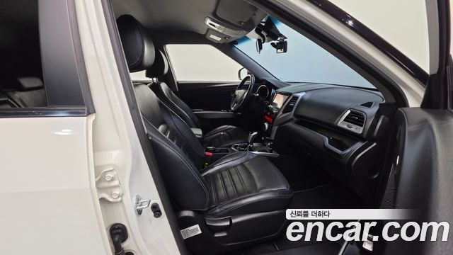 KG Mobility (SsangYong) Tivoli Diesel LX 2WD 2016 — фото 10