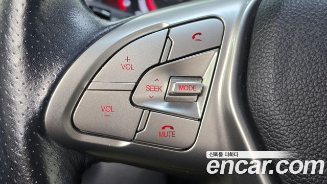 KG Mobility (SsangYong) Tivoli Diesel LX 2WD 2016 — фото 18