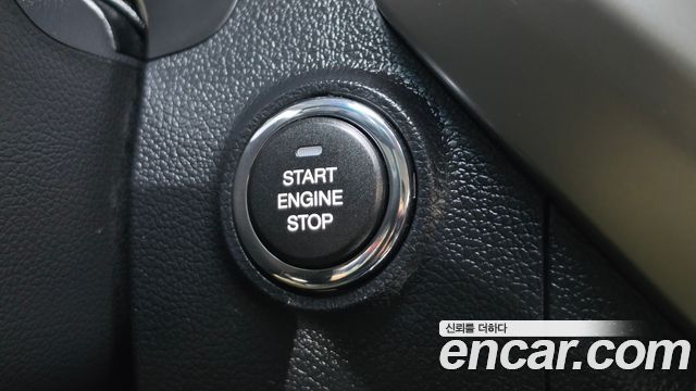 KG Mobility (SsangYong) Tivoli Diesel LX 2WD 2016 — фото 23